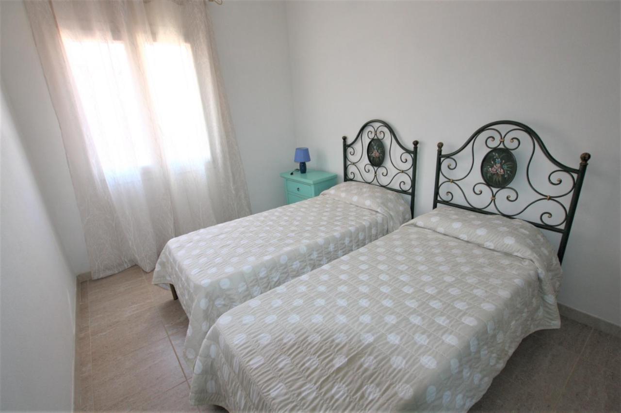 Sardinia Home Rent Badesi 4 - 5 - 6 Bagian luar foto