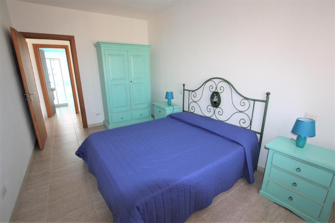 Sardinia Home Rent Badesi 4 - 5 - 6 Bagian luar foto