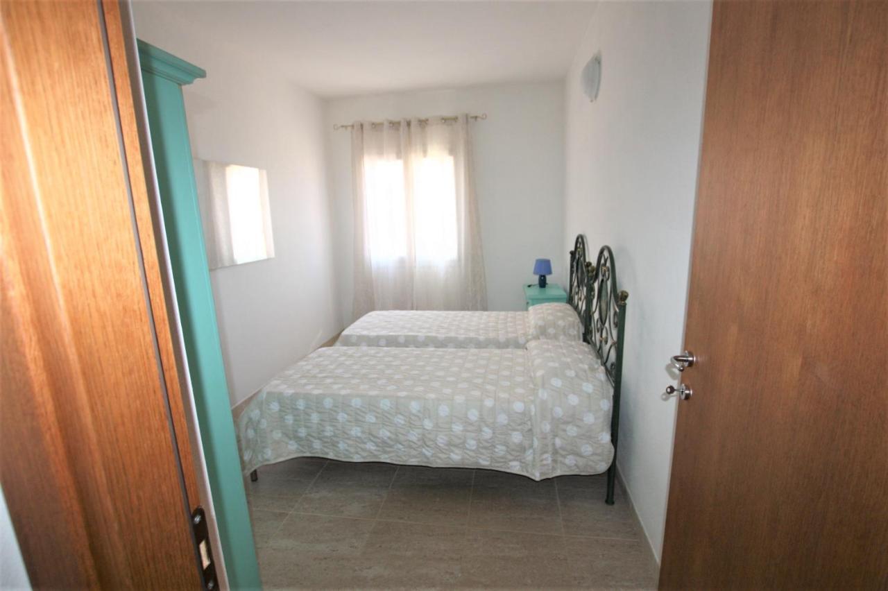 Sardinia Home Rent Badesi 4 - 5 - 6 Bagian luar foto